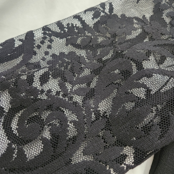 Black Blouse Size M - Picture 6 of 13